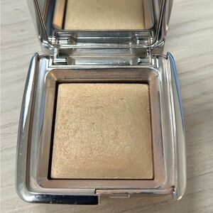 HOURGLASS Ambient Strobe Lighting Powder